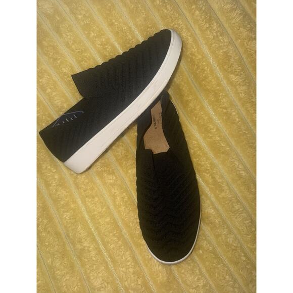 NWT Sonoma Goods For Life Catahoula Women's Slip-On Shoes Black SIZE 7.5 - Picture 3 of 7